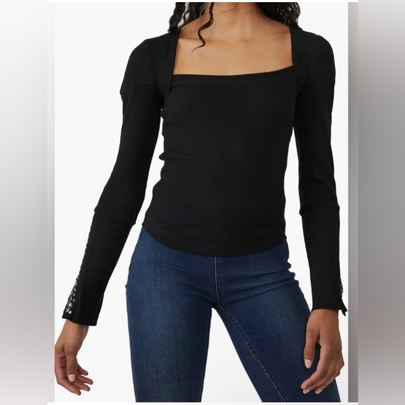 Free People A Little Unruly Top NWT - Picture 2 of 9